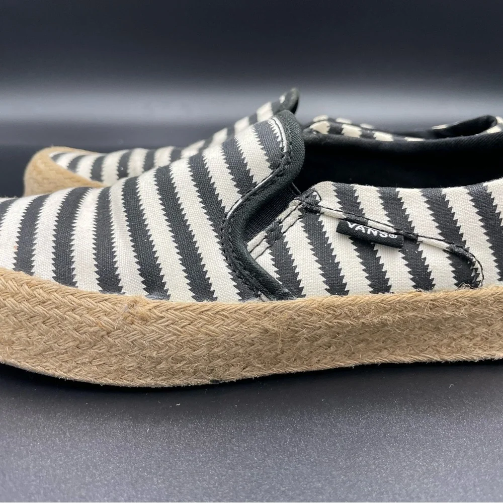 Woman’s Vans black&White striped 5.5 size Espadrilles shoes